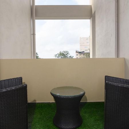 The Luxury Nest Apartment Махарагама Екстериор снимка