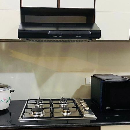 The Luxury Nest Apartment Махарагама Екстериор снимка