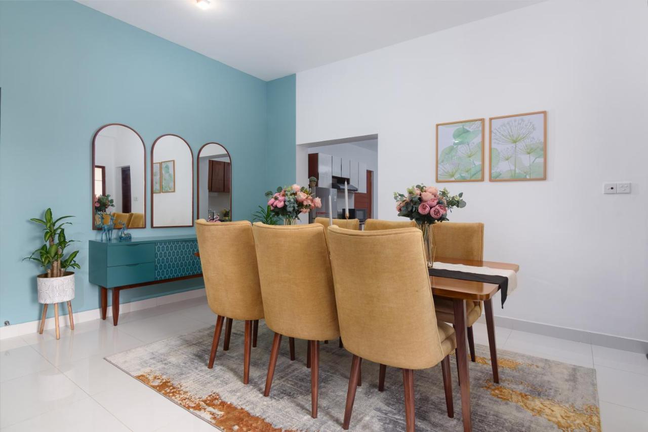 The Luxury Nest Apartment Махарагама Екстериор снимка