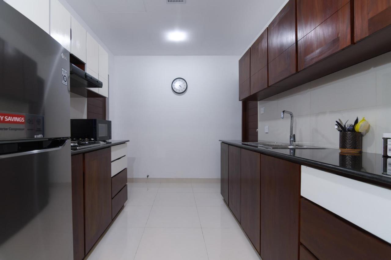 The Luxury Nest Apartment Махарагама Екстериор снимка