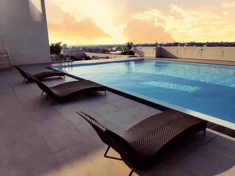 The Luxury Nest Apartment Махарагама Екстериор снимка